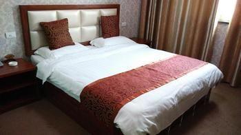 Yanshi 7 Star Express Hotel Luoyang (Henan) Bagian luar foto