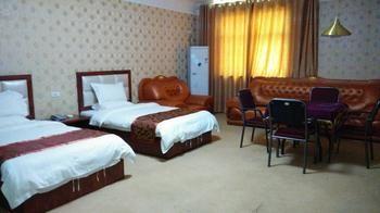 Yanshi 7 Star Express Hotel Luoyang (Henan) Bagian luar foto